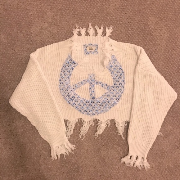 NWOT Erin Made “Good Vibes” Distressed Crop Sweater - Picture 1 of 5